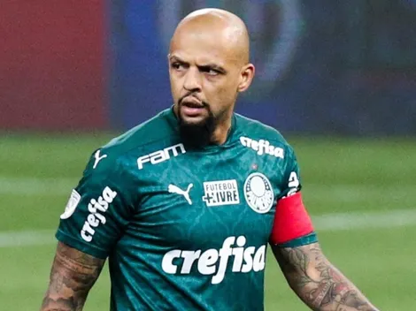 Cicinho prevê problema entre Heinze e Felipe Melo no Palmeiras