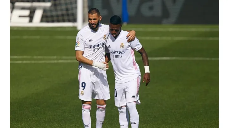 Vinicius Júnior e Benzema — Foto: Getty Images