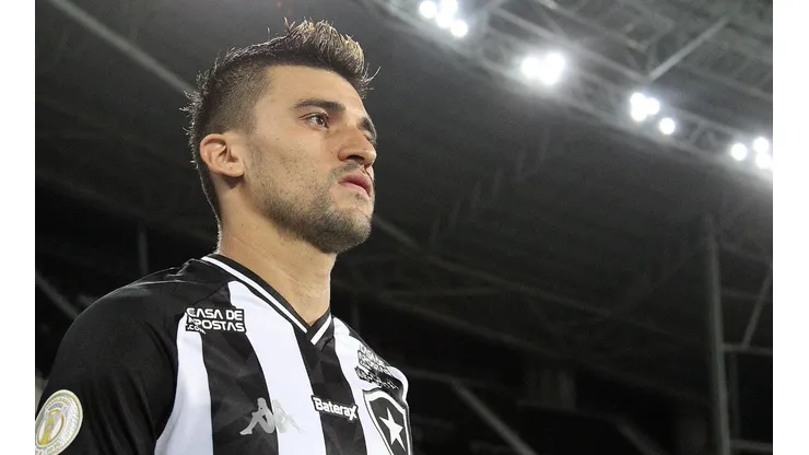 Victor Luís se revolta com derrota do Botafogo