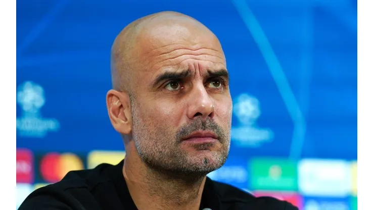 Guardiola em coletiva — Foto: Getty Images