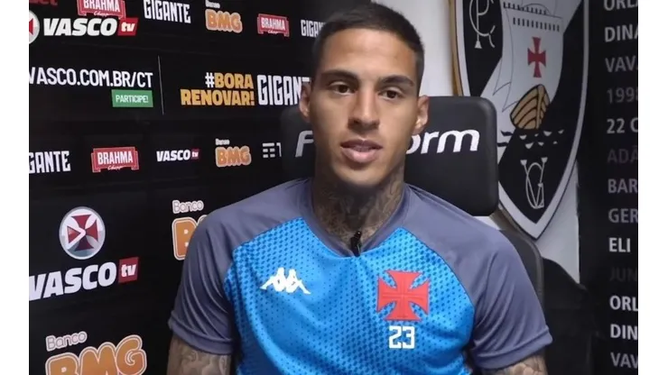 Carlinhos teve uma evolução individual no time - Foto: Reprodução/Vasco TV.