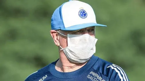 Felipão explica opção por medalhões nos primeiros jogos pelo Cruzeiro