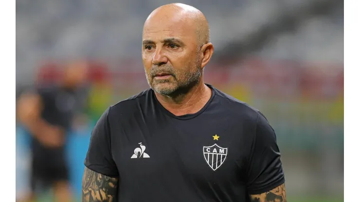 Sampaoli: aguarda reforço (Foto: Pedro Souza / Atlético / Divulgação)