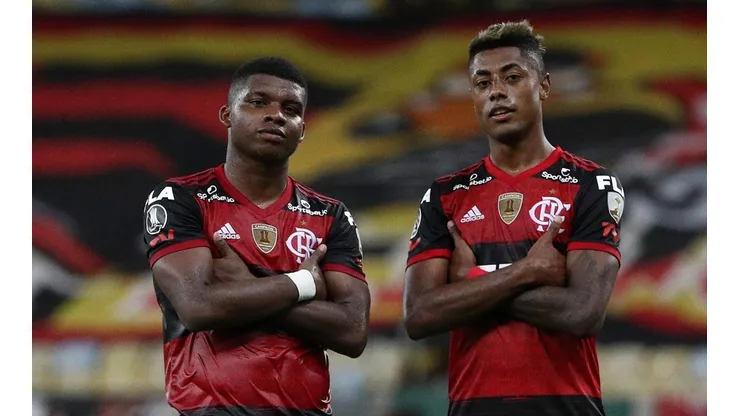 Internacional x Flamengo de enfrentam neste domingo (25), às 18h15, no Beira-Rio, pela 18° rodada do Campeonato Brasileiro - (Getty Images)