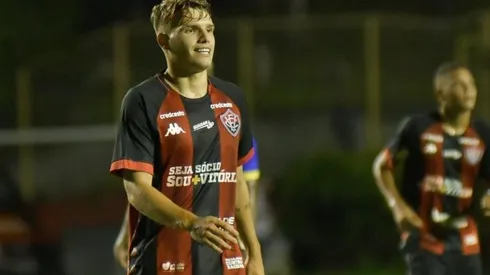 Vico: especulado no Vasco (Foto: Pietro Carpi/Divulgação/EC Vitória)