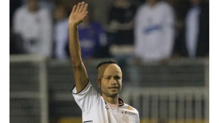 Zagueiro passou pelo Timão de 2008 até 2010 - Foto: Daniel Augusto Jr/Corinthians.