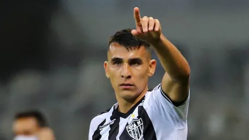 Alonso em ação pelo Galo (Foto: Bruno Cantini/Atlético-MG)