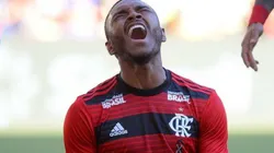 Vitinho comemorando gol pelo Flamengo — Foto: Alexandre Vidal/Flamengo