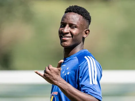 Angulo pode deixar o Cruzeiro para jogar no Botafogo