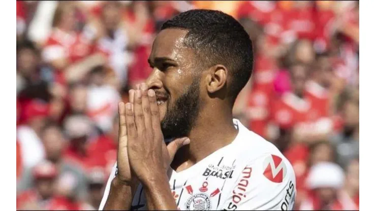 Everaldo, que chegou em 2019 ao Timão, é visado no mercado. Foto: Divulgação/Corinthians