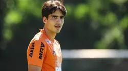 Após saída de Blanco, torcida pede retorno de outro meio-campista