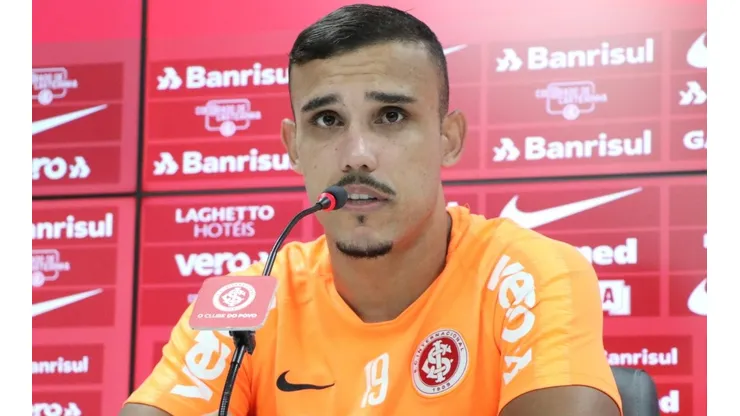 Felipão pede e Cruzeiro discute contratação de William Pottker