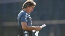 Sá Pinto não terá um dos jogadores mais importantes na temporada - Foto: Rafael Ribeiro/Vasco.