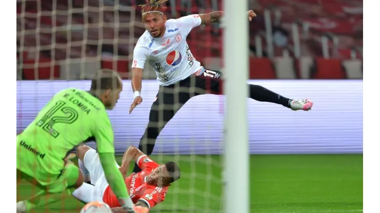 Contra o Inter: Vergara marcou gol no Beira-Rio (Foto: Getty Images)