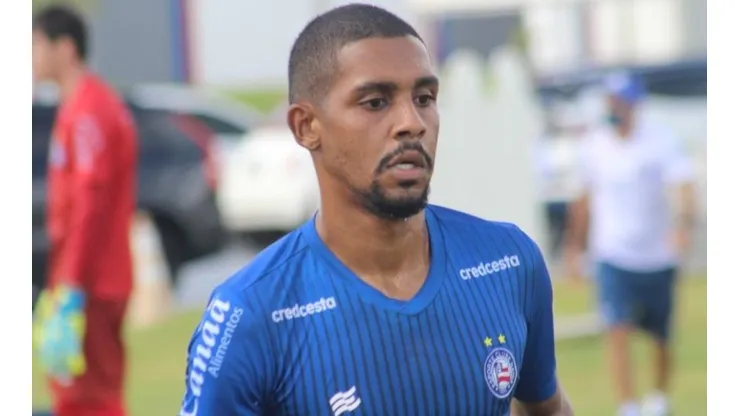 Ramon: foi titular contra o Galo (Foto: Bruno Queiroz/Divulgação/E.C. Bahia)