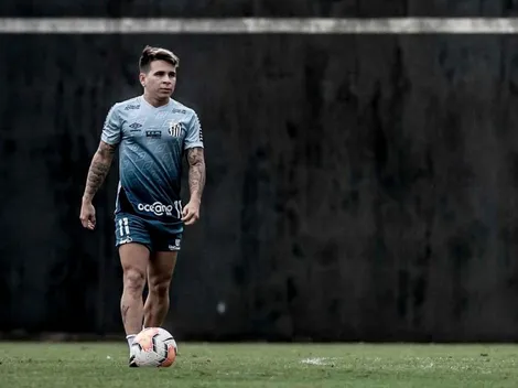 Huachipato oferece mais dinheiro que o Al Hilal para recomprar Soteldo e atacante ficaria no Santos por empréstimo