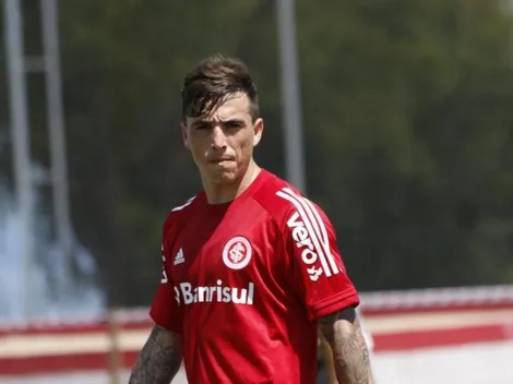 Inter e Porto indicam caminho para definição do futuro de Saravia na equipe de Coudet