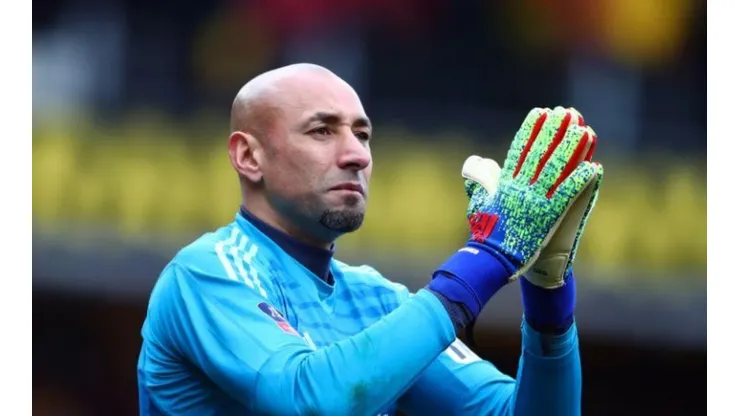 Gomes se solidariza com momento atual do Cruzeiro e admite desejo de ajudar o clube