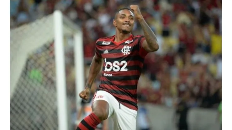 Vitinho deve ser titular no Fla. Foto: Alexandre Vidal / Flamengo/Divulgação