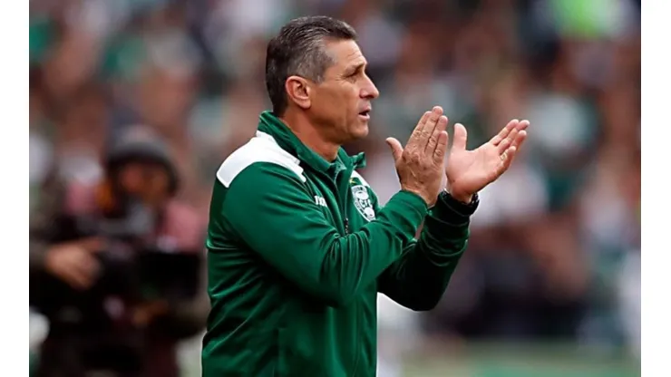 Jorginho lamenta derrota do Coritiba para o Santos