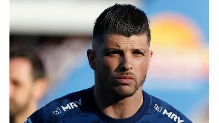 Volpi 'ignora' erros da arbitragem e aponta catimba do Grêmio