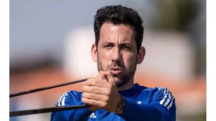 Ariel Cabral jogará no Goiás até o final do Campeonato Brasileiro. Foto: Divulgação