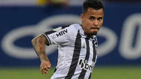 Allan: desfalca o Galo (Foto: Getty Images)