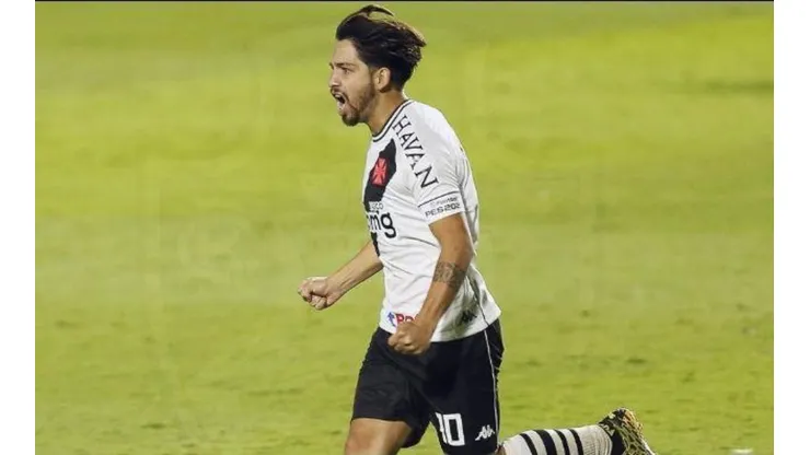Benítez em ação com a camisa do Gigante da Colina. Foto: Rafael Ribeiro/Vasco