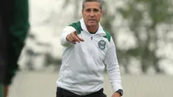 Jorginho perdeu uma de suas opções no ataque - Foto: Divulgação/Coritiba.
