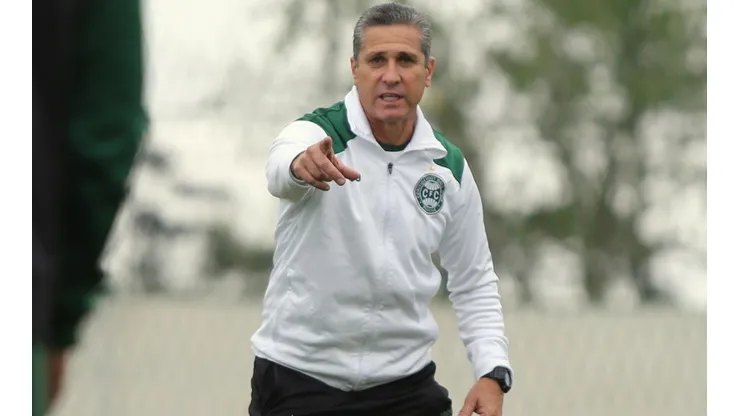 Jorginho perdeu uma de suas opções no ataque - Foto: Divulgação/Coritiba.