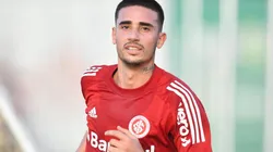 Thiago Galhardo fica de fora de jogo contra o Sport