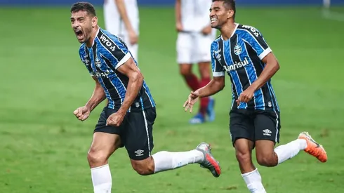 Cobrança: Diego Souza espera reação do Grêmio (Foto: Lucas Uebel/Grêmio/Divulgação)