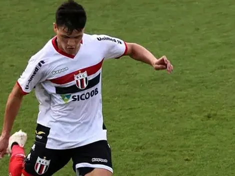 Ronald fica próximo de acerto com Botafogo