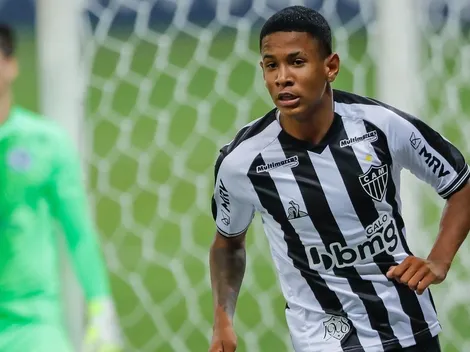 Destaque na vitória do Atlético, Sávio recebe elogios de Sampaoli