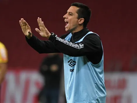 Barros critica 'falta de competência' no Athletico contra o Inter