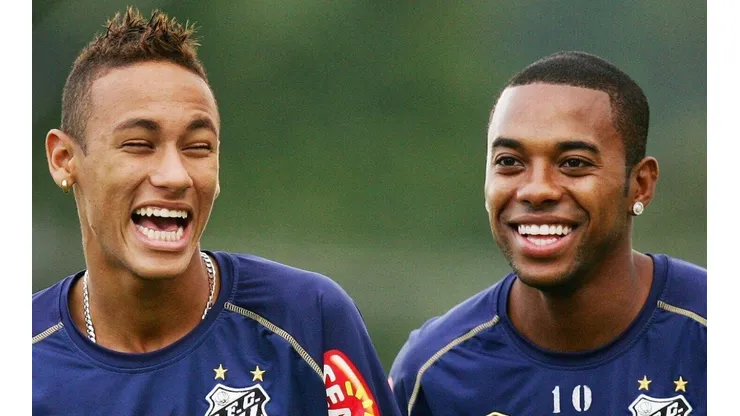 Neymar se empolga com retorno de Robinho ao Santos: “Bom filho a casa torna”