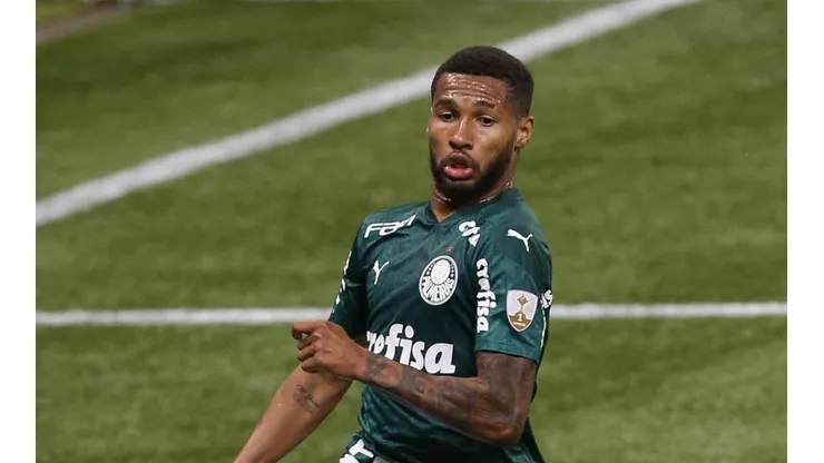 Luxa promove mudanças no ataque e define escalação do Palmeiras