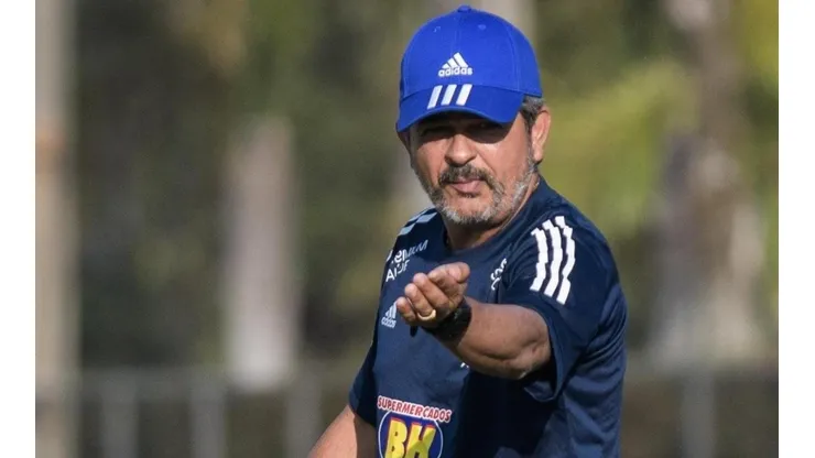 Ney Franco faz mudanças em todos os setores do time do Cruzeiro para encarar o Oeste