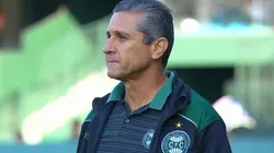 Jorginho 'desafia' torcida do Coritiba: "Tenho muita competência, mas não sou mágico"