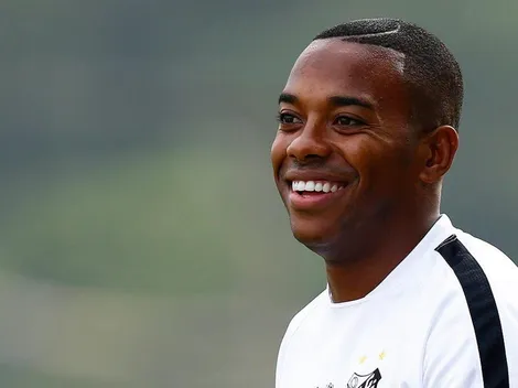 Desbloqueio na Fifa 'abre portas' para Robinho no Santos