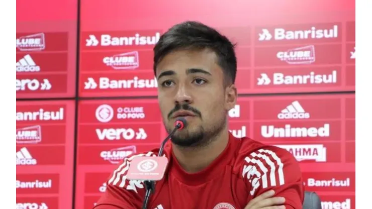 Heitor credita bom desempenho e vitória do Inter ao trabalho de Coudet