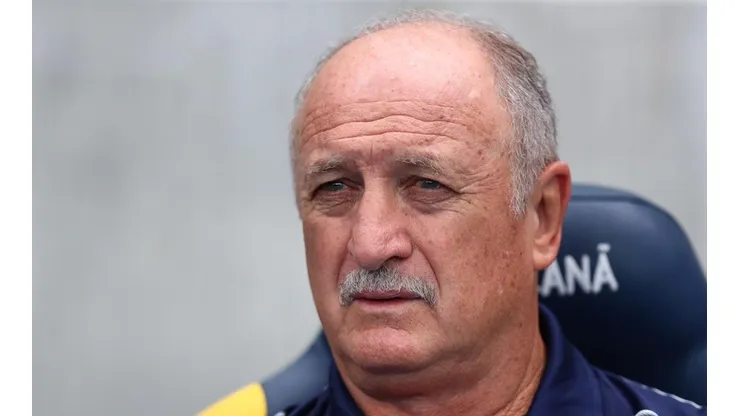 Felipão puxa fila de favoritos pro comando do Vasco