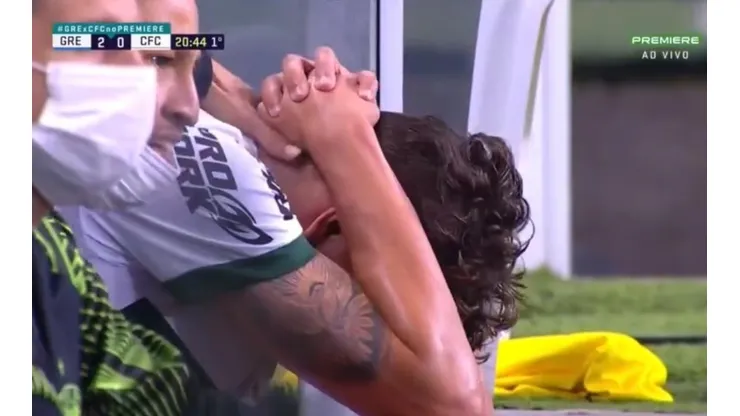 Guilherme Biro chora ao ser substituído no primeiro tempo