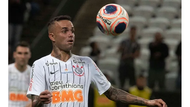 Luan é mantido no meio e Coelho encaminha escalação do Timão