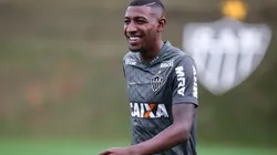 Barcelona indica utilizar Emerson e pode render 'bolada' ao Galo