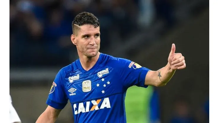 Atlético desiste de contratar Thiago Neves