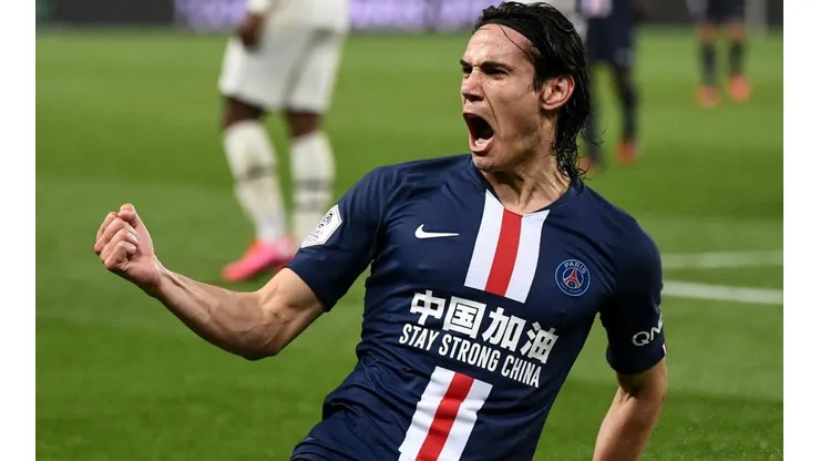 Romildo Bolzan diz que Cavani está 'impactado' com repercussão e não desiste da contratação