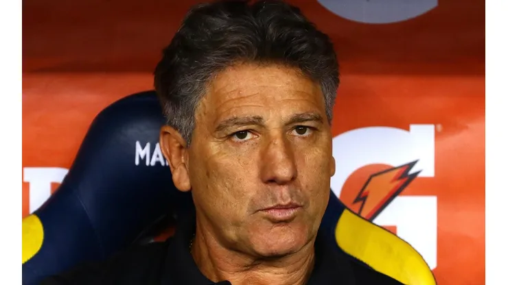 Renato 'desafia' torcida do Grêmio e elogia atuação mesmo após empate