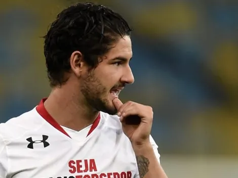 Pato informa exigências para fechar com Atlético e diretoria tenta contornar