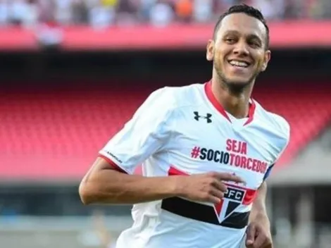 Souza fica próximo de saída do Al Ahli e retorno anima torcida